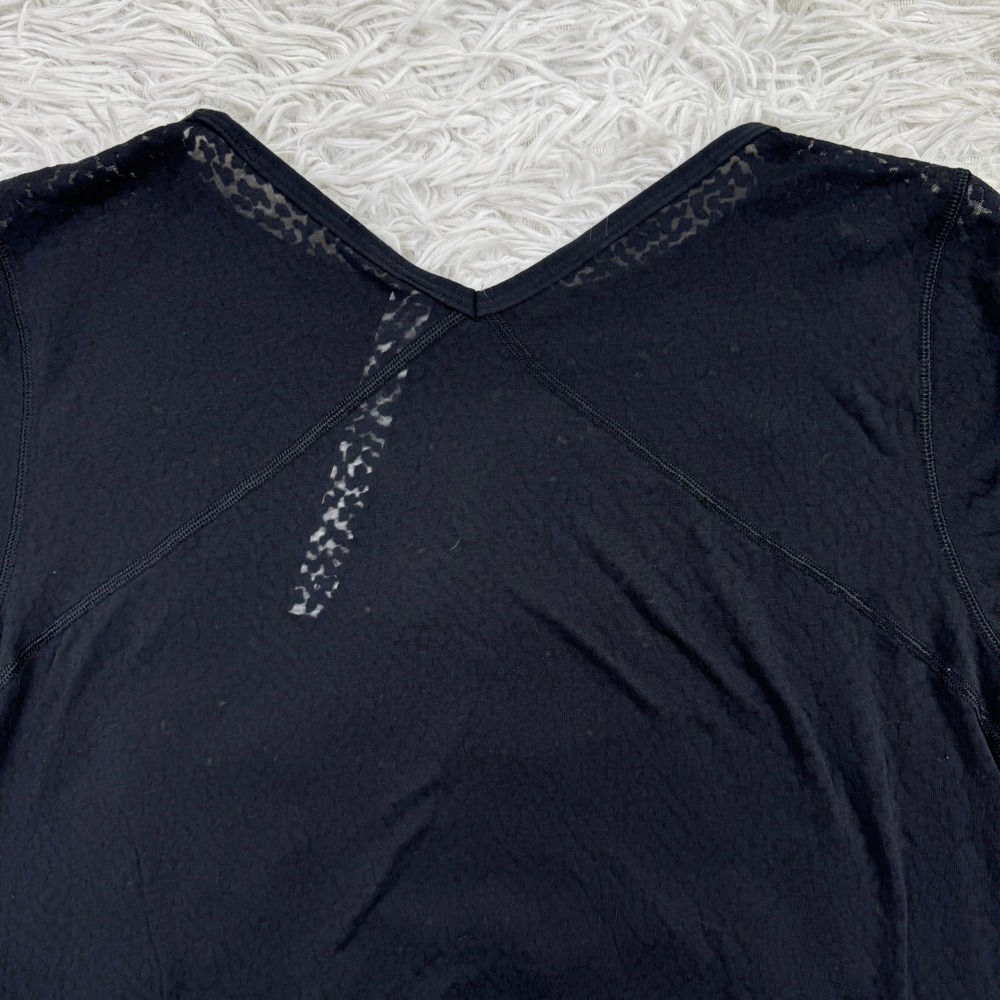 Lululemon Shirt Womens 2 Black Loop Around Tee Lightweight Breathable Yoga Loose - Picture 5 of 8